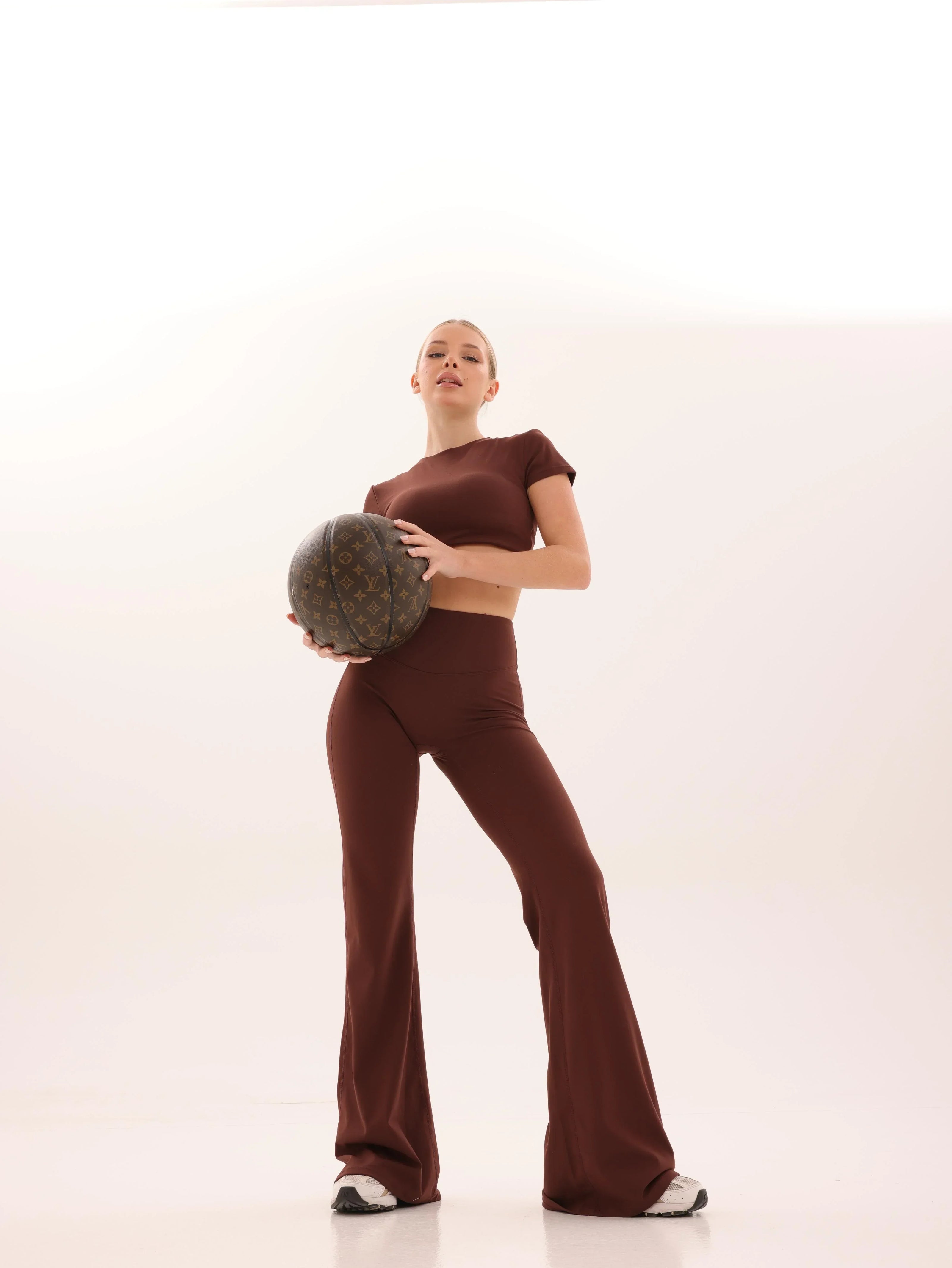 Flow Flares - Brown - AIRE