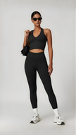 Seamless High-Waist Leggings - Black - AIRE