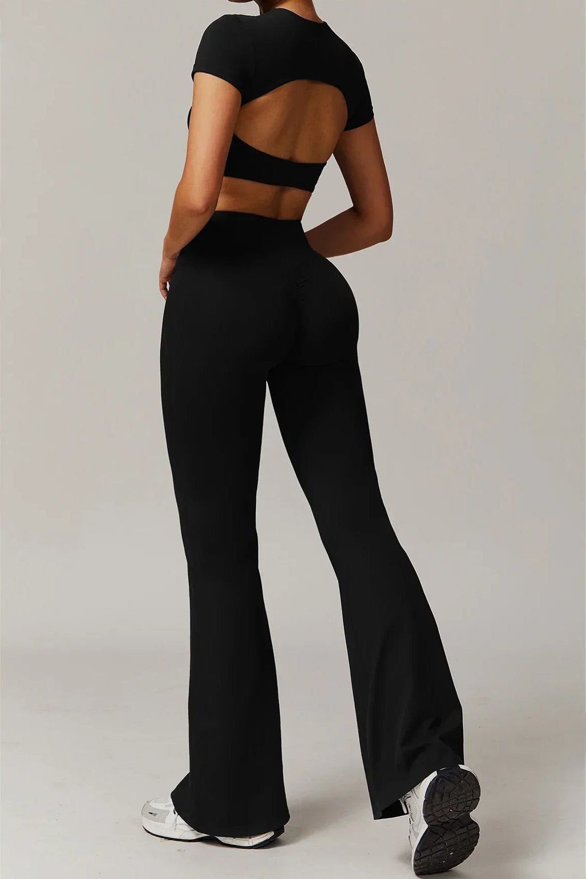 Flow Flares - Black - AIRE